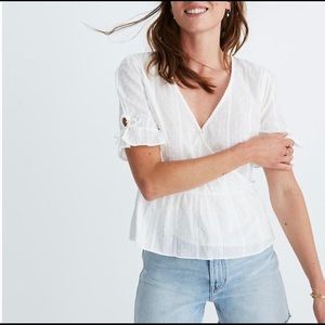 Madewell Tie-Sleeve Wrap Top in Swiss Dot (size 6)